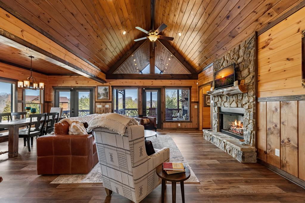 360 Hope Drive Blue Ridge, GA 30513 - Photo 18 of 92