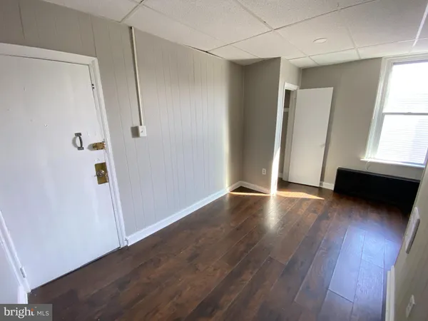 $945 | 2930 Frankford Avenue, Philadelphia, PA 19134