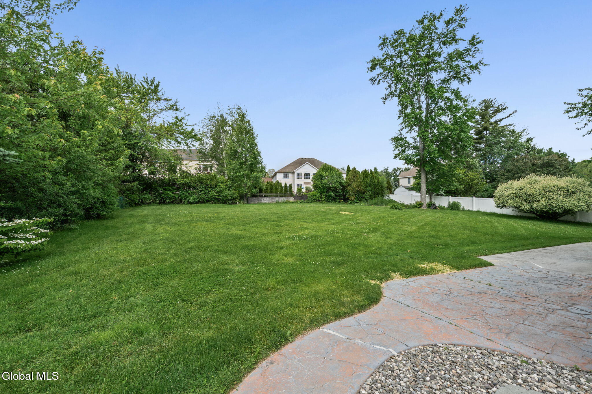 229 Menlo Park Road Niskayuna, NY 12309 - Photo 51 of 55 41-web-or-mls-229-menlo-park-rd