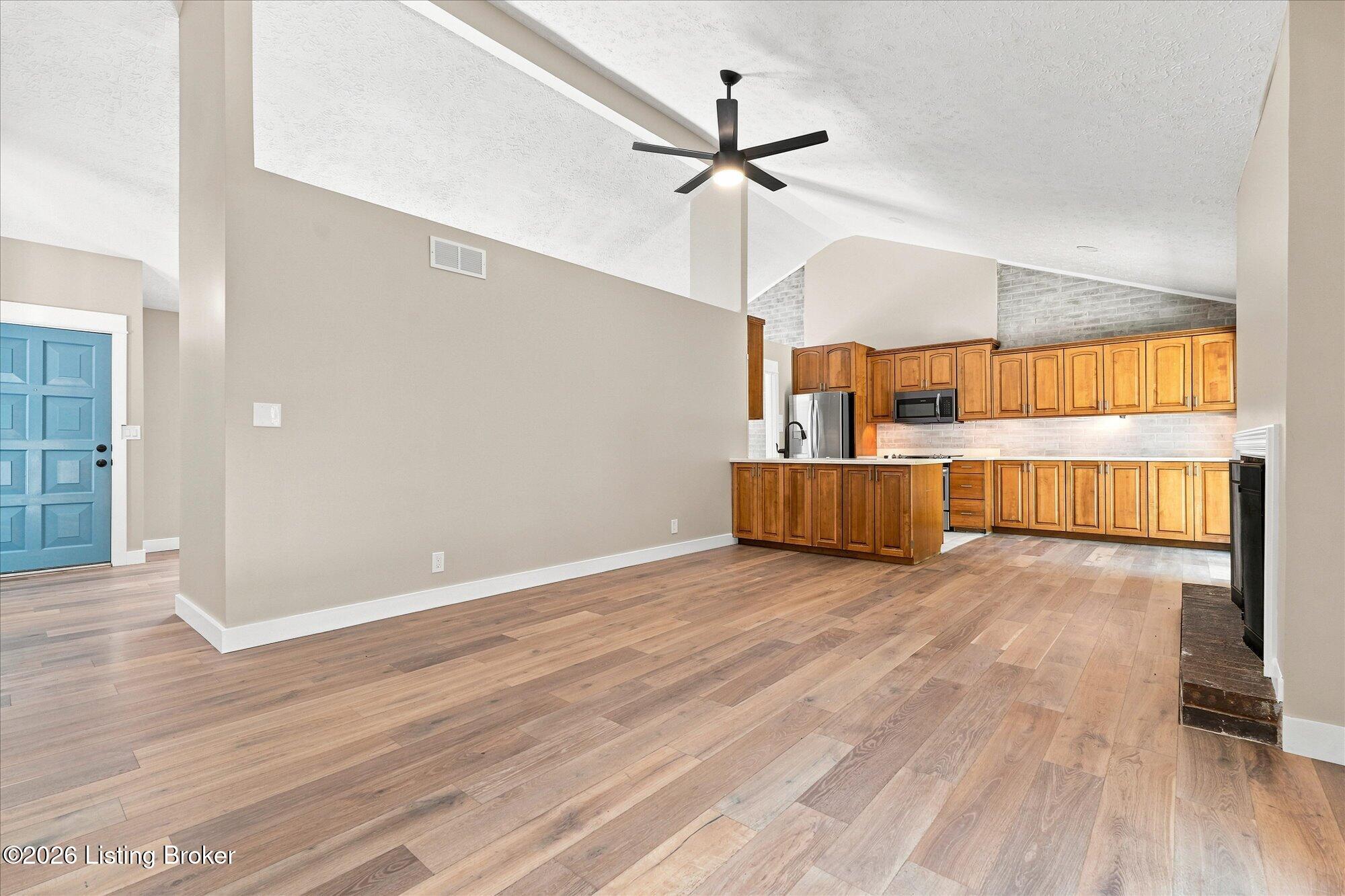 1209 Pheasant Ridge Road Goshen, KY 40026 - Photo 18 of 58 40-04-internal-living-room-kitchen-1209-
