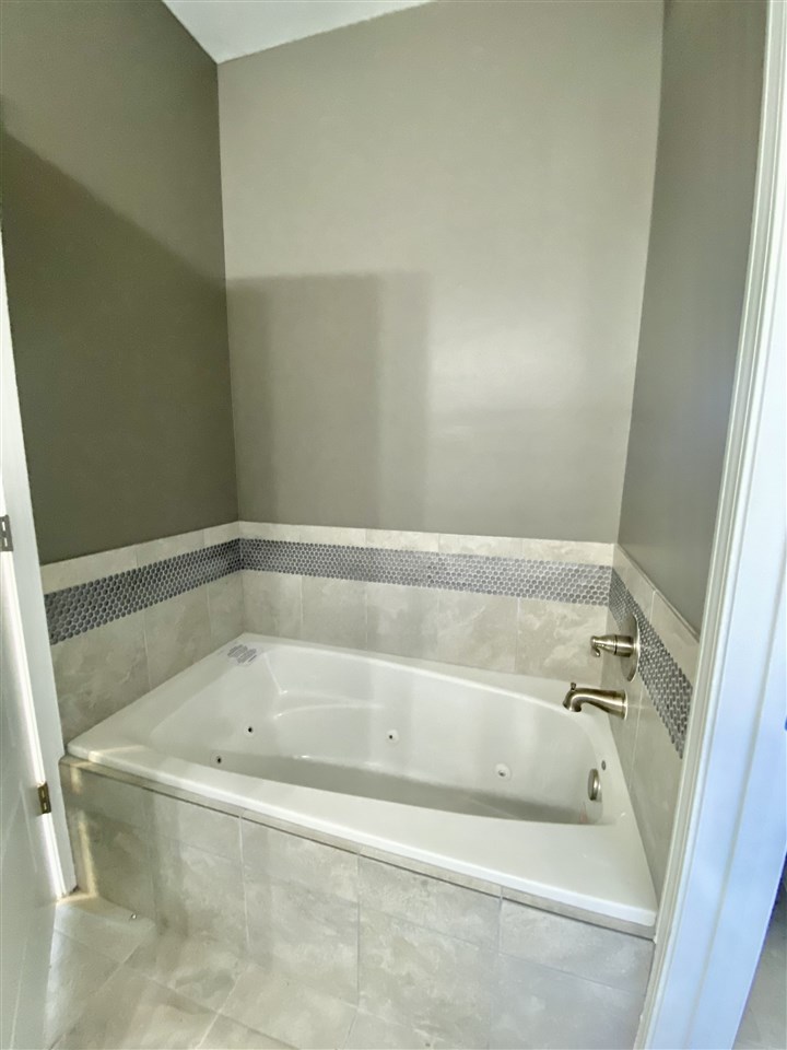 4875 Whitworth Road Memphis, TN 38116 - Photo 11 of 18 Gallery Image 11