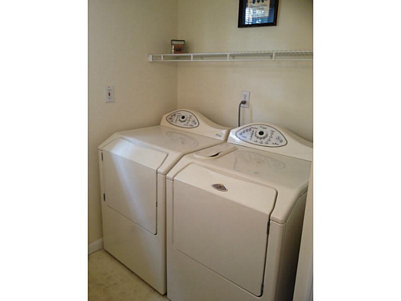 101 Walnut Road Barrington, RI 02806 - Photo 8 of 22 Bathroom. laundry area in 1st floor bath