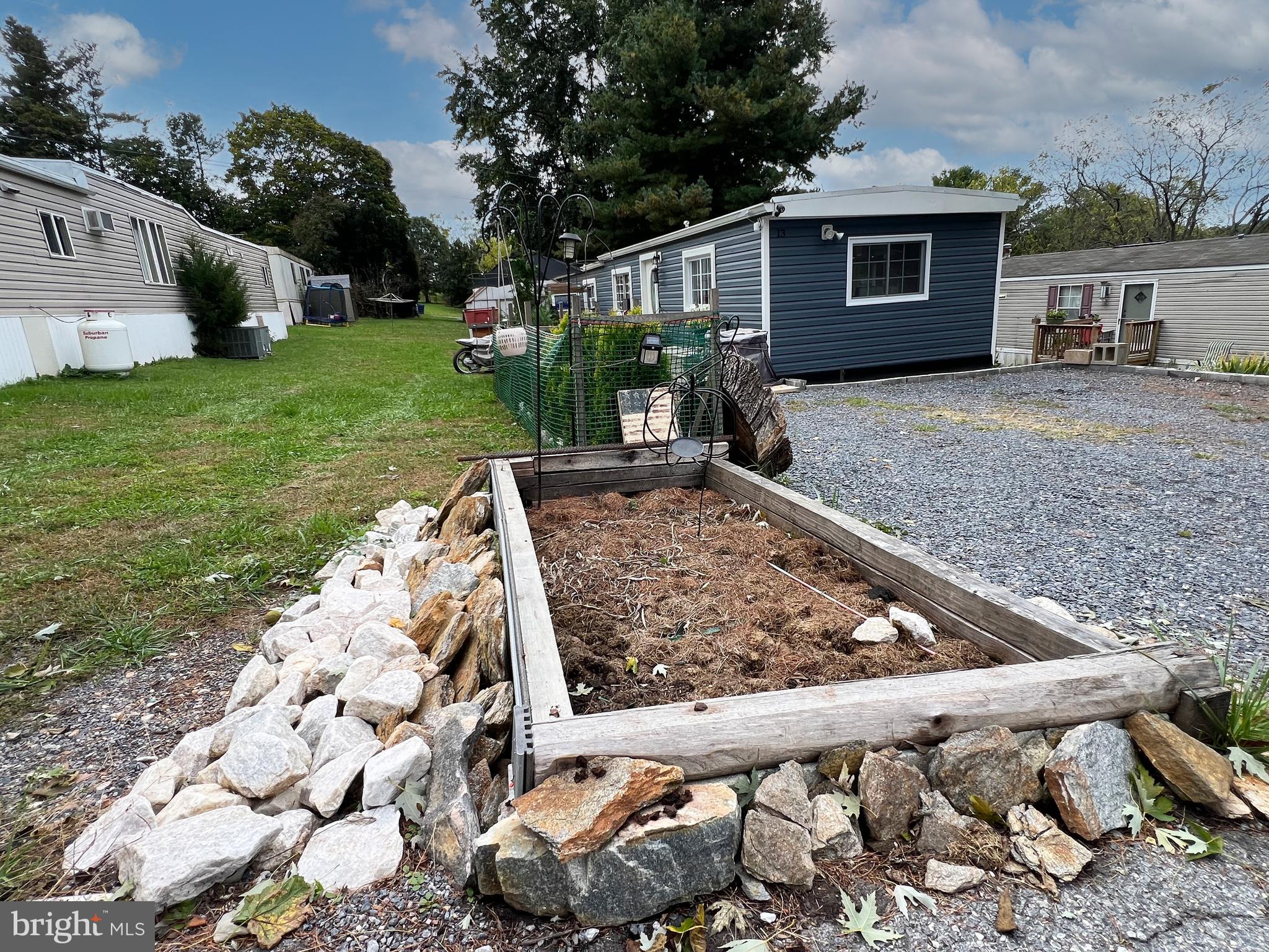 4328 Ridge Road, Unit 13 Mount Airy, MD 21771 - Photo 30 of 35 Garden space!