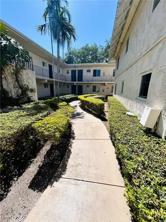$1,675 | 8603 Southwest 68th Court, Unit 22, Miami, FL 33156