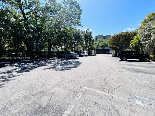 $1,675 | 8603 Southwest 68th Court, Unit 22, Miami, FL 33156