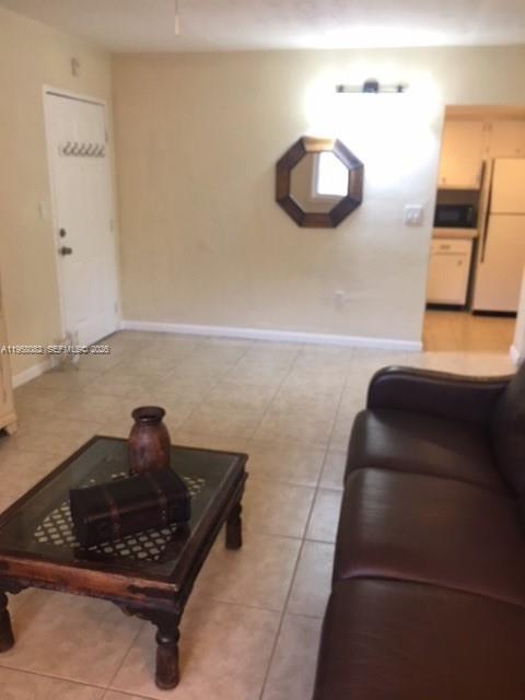 8603 Southwest 68th Court, Unit 22 Miami, FL 33156 - Photo 5 of 12