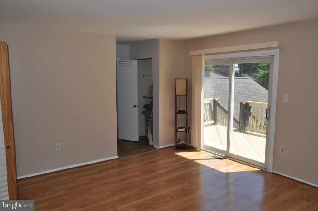 42 Thrush Road Sterling, VA 20164 - Photo 26 of 30 Bedroom (Master)
