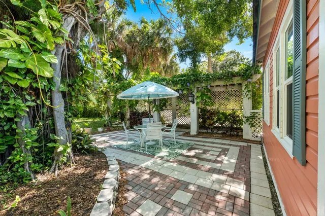 a view of an ocean and beach