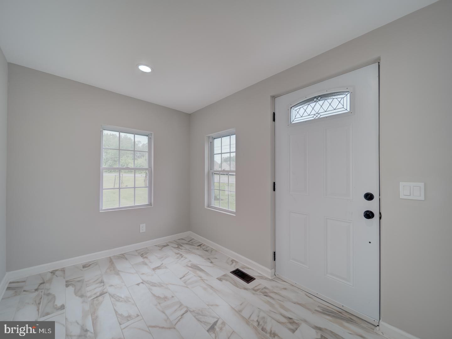 842 South Stepney Road Aberdeen, MD 21001 - Photo 11 of 50 a view of an empty room and window