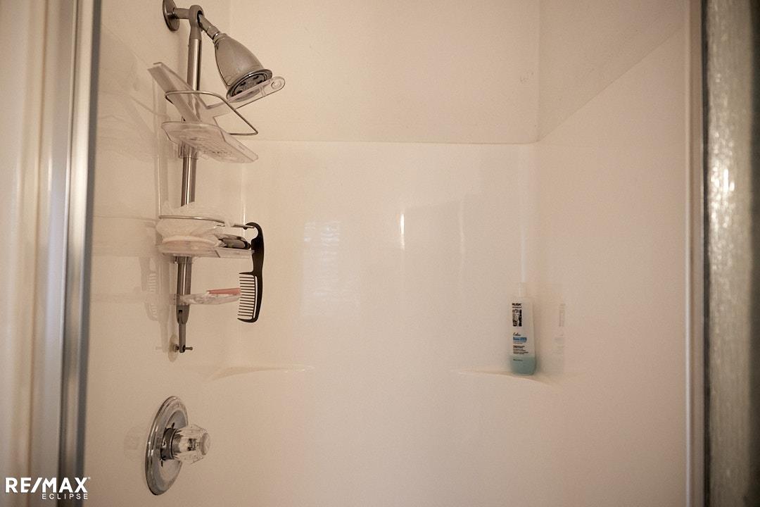 1079 South Graham Road Flint, MI 48532 - Photo 24 of 50