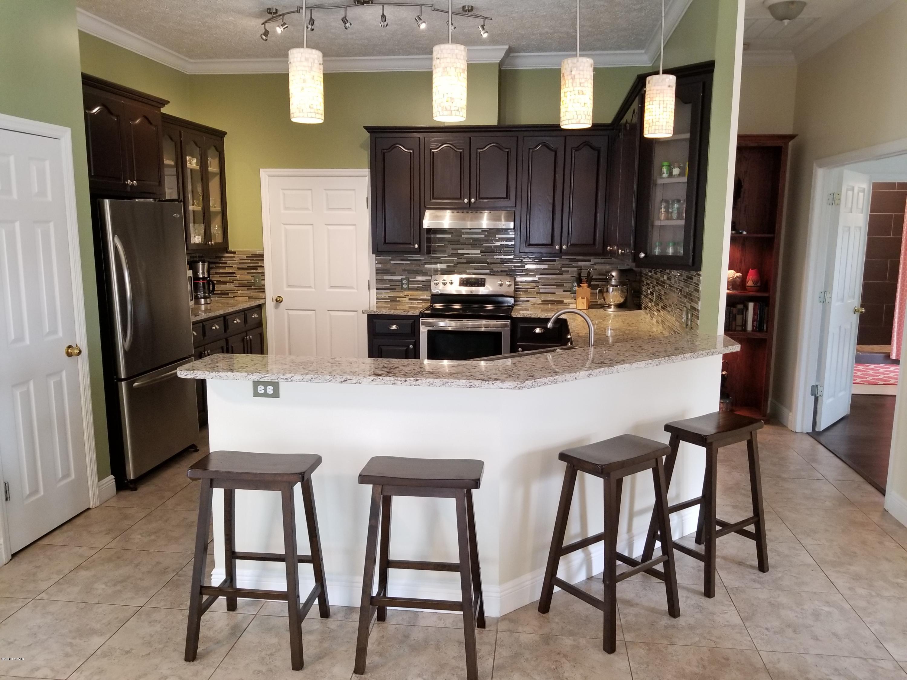 2008 Sutherland Road Lynn Haven, FL 32444 - Photo 8 of 38 Gallery Image 8