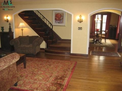 505 Barrington Road Detroit, MI 48215 - Photo 7 of 9 809751-6.JPG