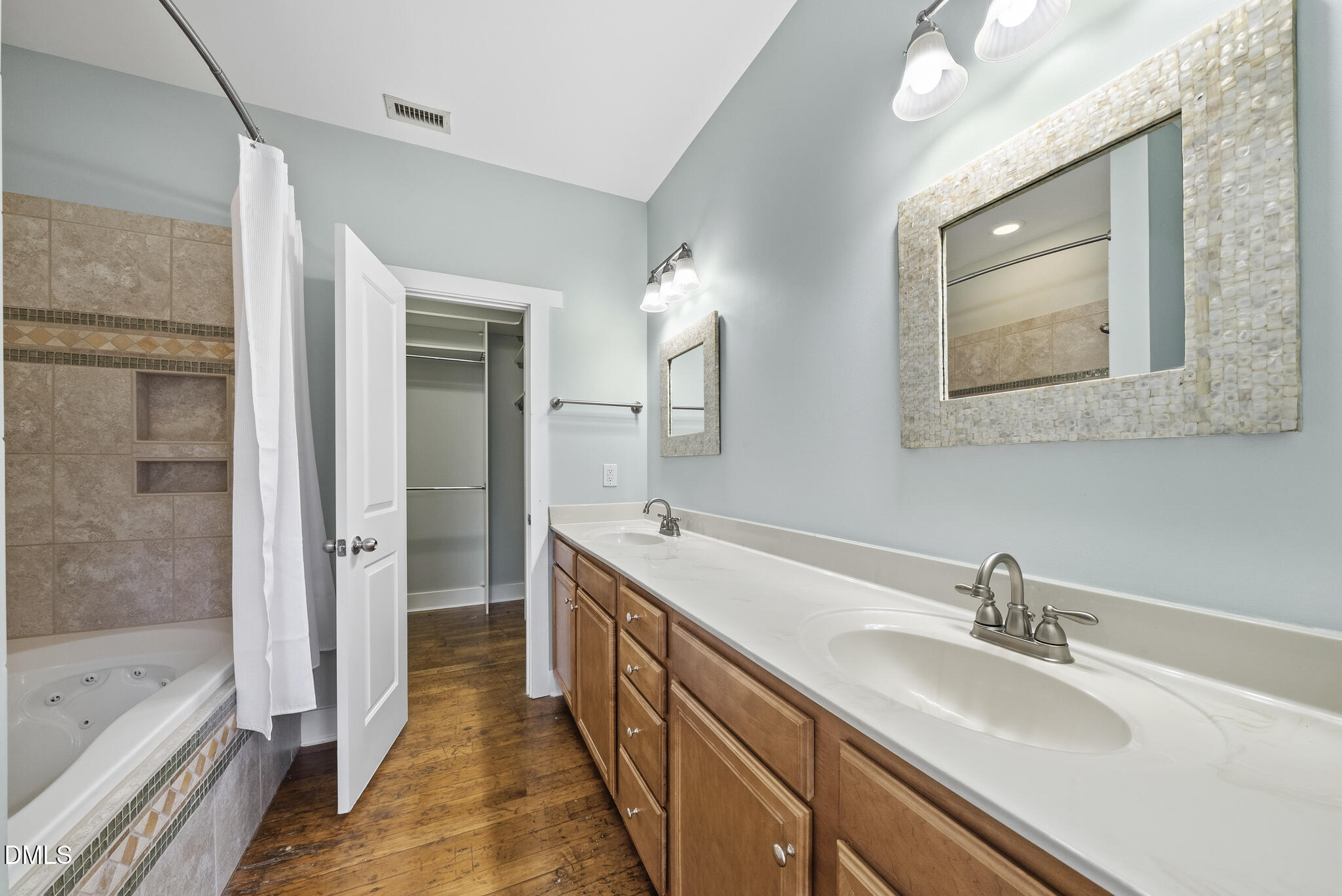 1535 Caraleigh Mills Court, Unit 118 Raleigh, NC 27603 - Photo 28 of 47 DSC06990