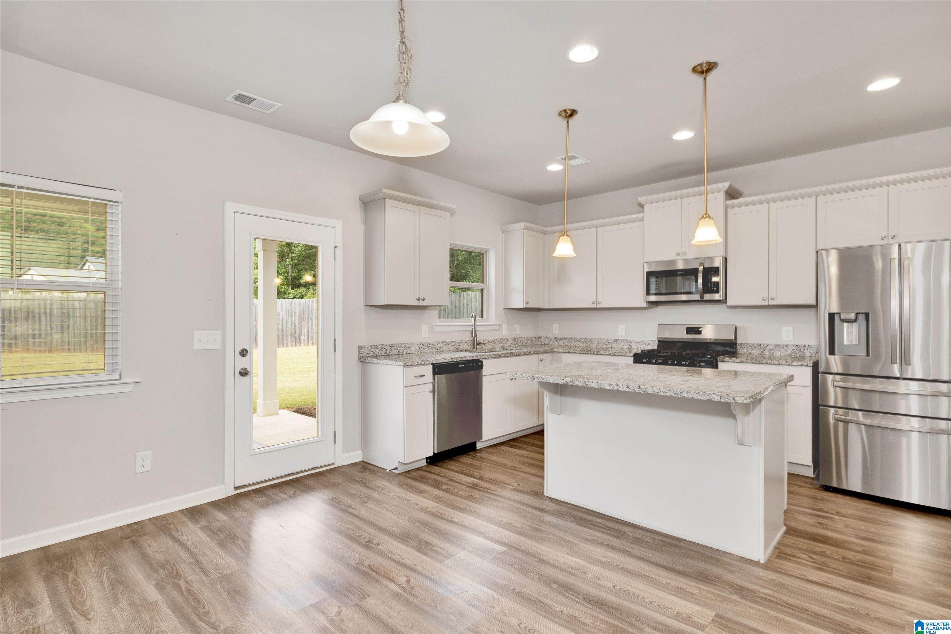 8683 Clarke Road Leeds, AL 35094 - Photo 7 of 22