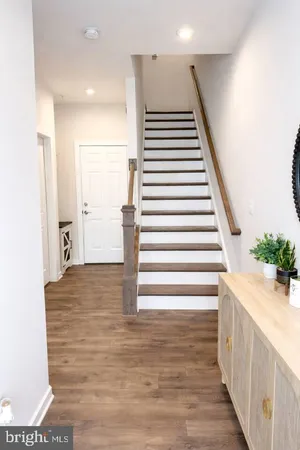 a view of entryway and hall