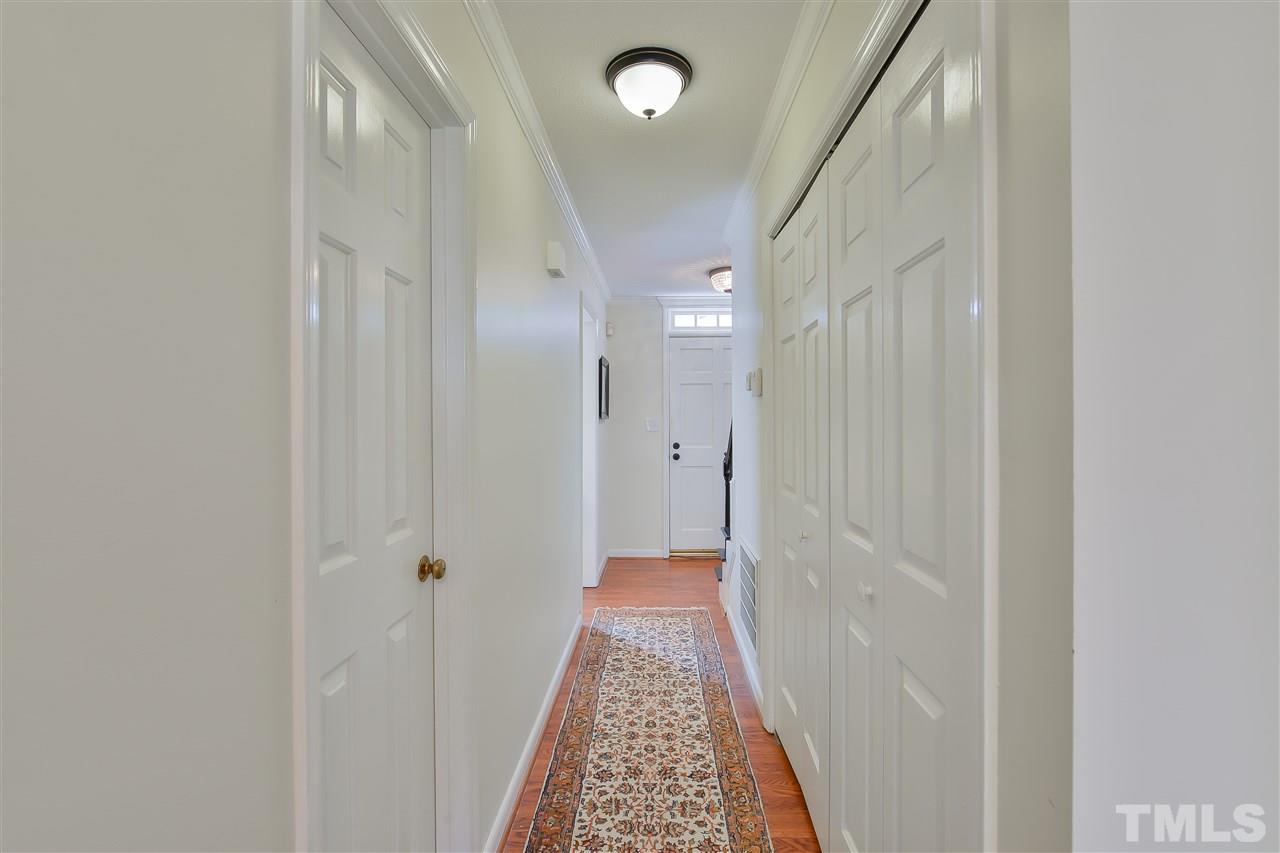 7112 Kinross Drive Raleigh, NC 27613 - Photo 2 of 21 Gallery Image 2