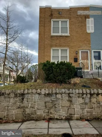 $799,900 | 1419 D Street Northeast, Washington, DC 20002