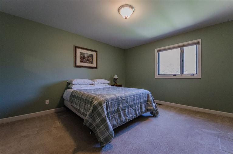 3417 Miller Road Ann Arbor, MI 48103 - Photo 26 of 40 4th bedroom
