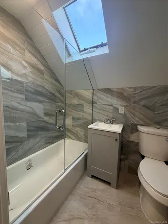 $3,800 | 21 West Centennial Avenue, Roosevelt, NY 11575