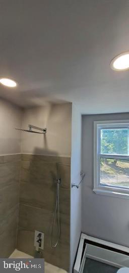 6321 East Fariston Drive Philadelphia, PA 19120 - Photo 16 of 31 a bathroom with a shower