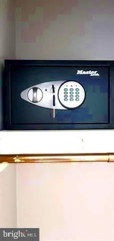 $1,800 | 6321 East Fariston Drive, Philadelphia, PA 19120