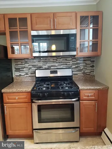 $1,800 | 6321 East Fariston Drive, Philadelphia, PA 19120