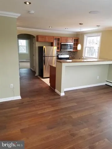 $1,800 | 6321 East Fariston Drive, Philadelphia, PA 19120