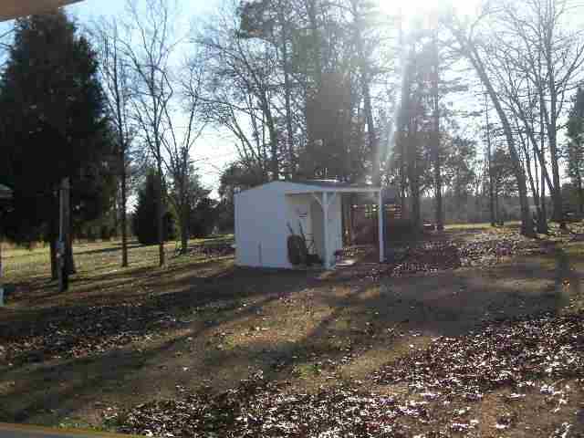 107 Tommy Miller Road Donalds, SC 29638 - Photo 11 of 28