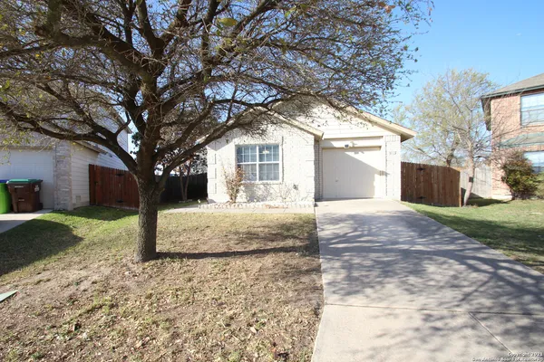$1,550 | 8115 Sonora Cavern, San Antonio, TX 78254