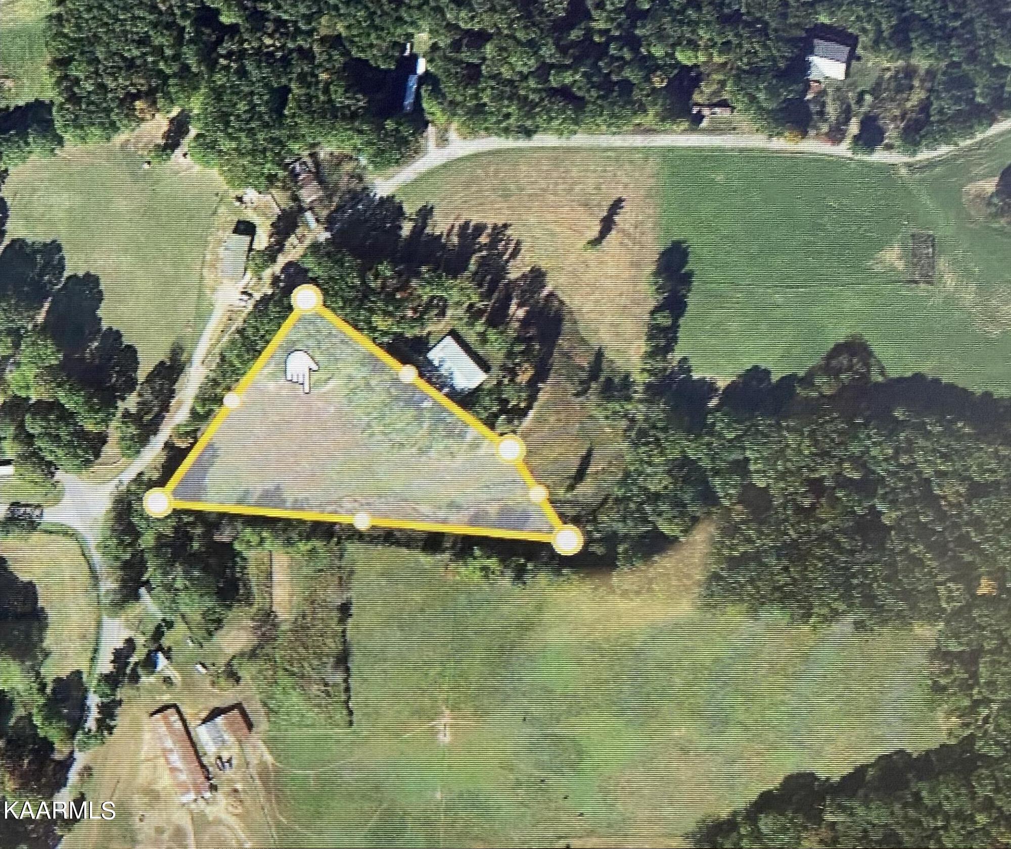 1116 Charlie Doss Road Jamestown, TN 38556 - Photo 33 of 36 BBD0BC11-CC1D-4A32-AC20-99E5ECC70635