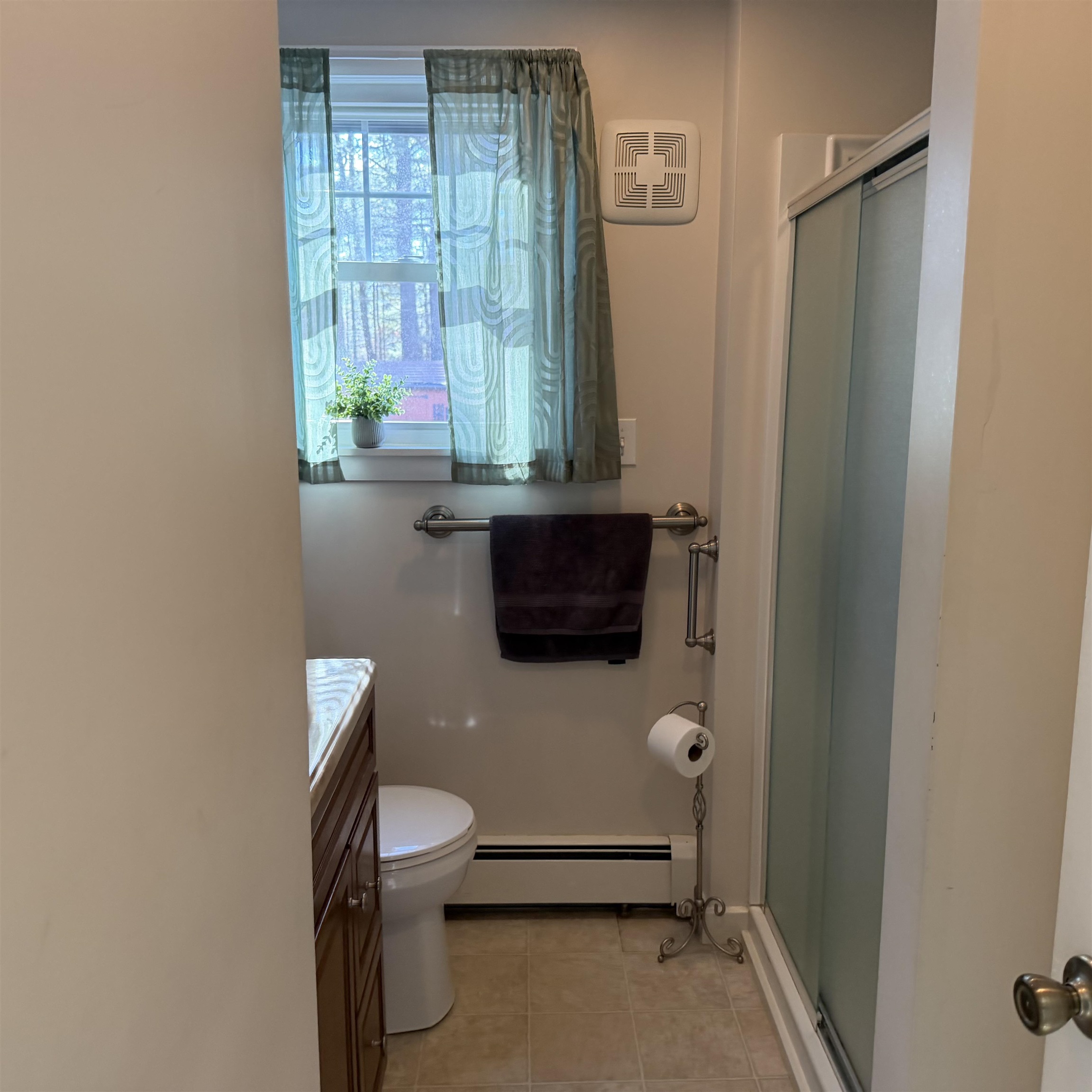 86 Chestnut Hill Road Rochester, NH 03867 - Photo 15 of 26