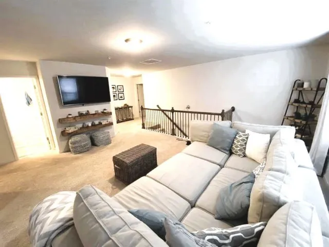 $2,990 | 1962 Brightleaf Way, Unit 84, Marietta, GA 30060