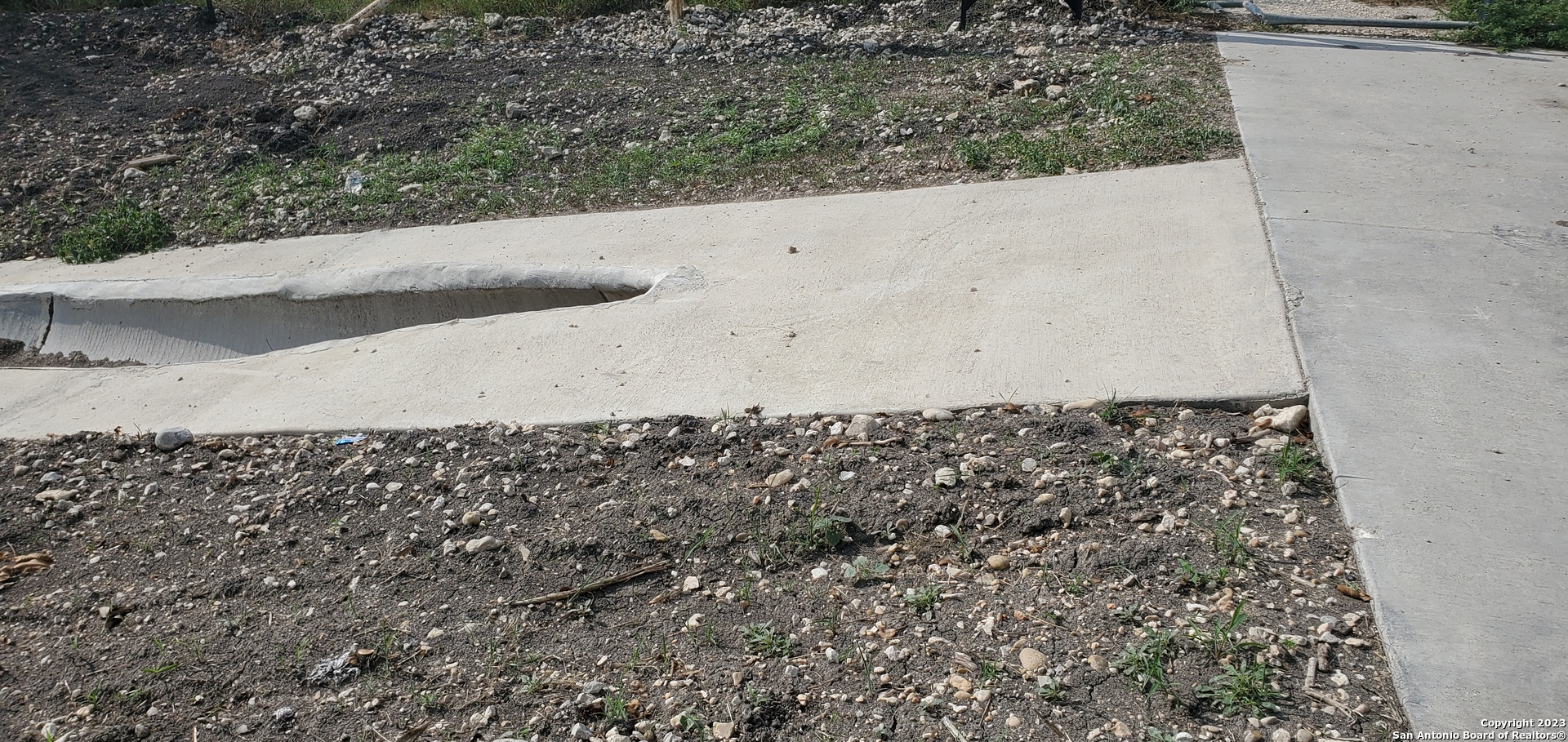 780-848 Bolton Road Marion, TX 78124 - Photo 5 of 12 a view of a dry yard