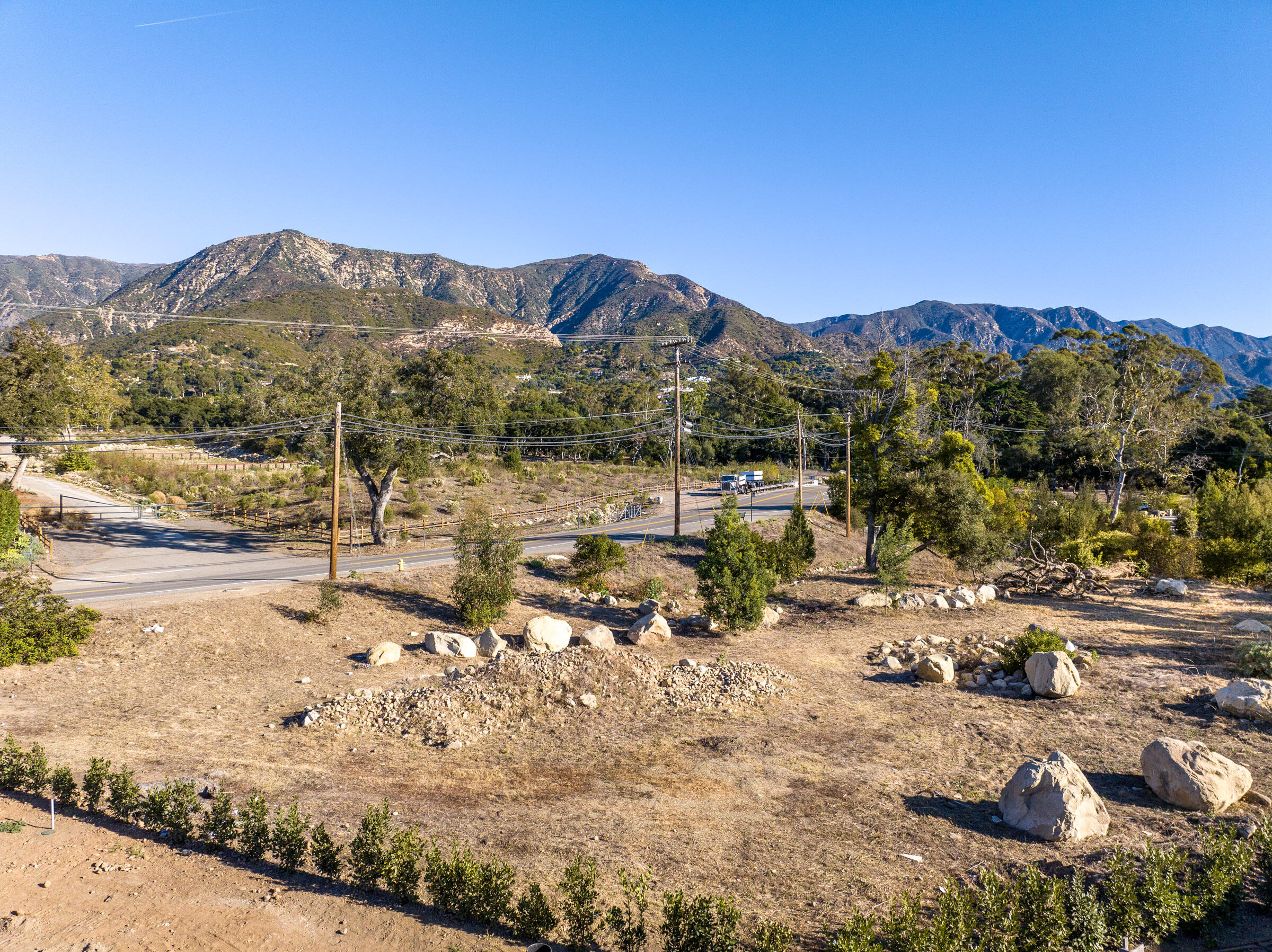 1725 East Valley Road Santa Barbara, CA 93108 - Photo 10 of 11 Aerial