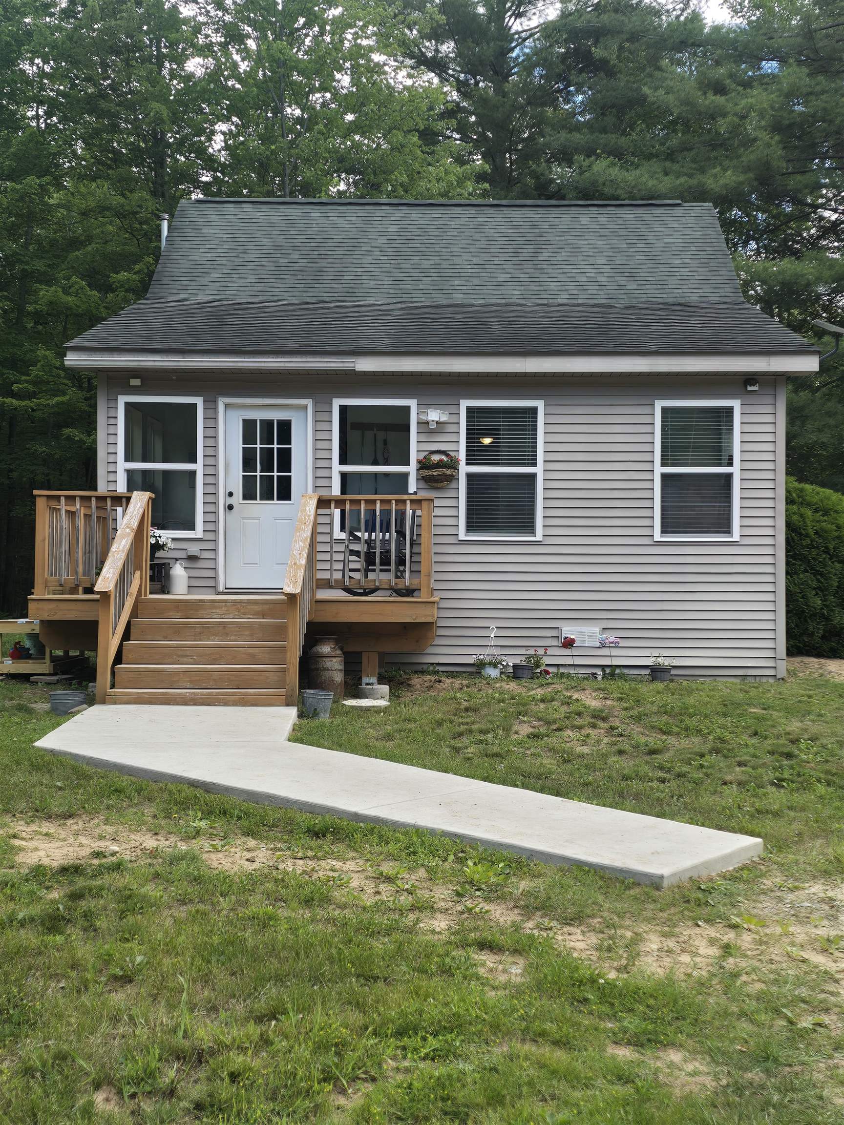 5738 Roehrs Road Beaverton, MI 48612 - Photo 1 of 24