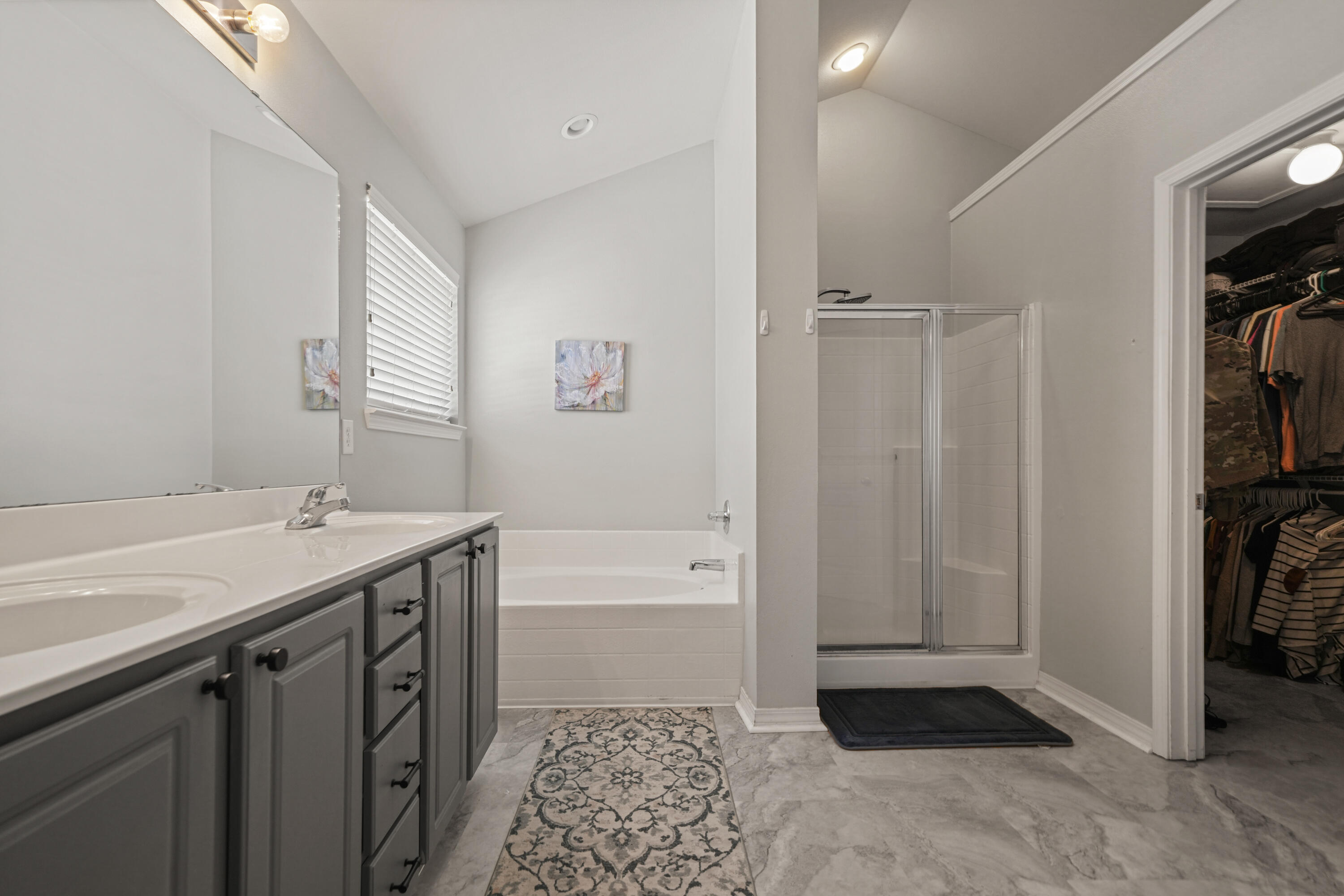 518 Boulder Street Crestview, FL 32536 - Photo 30 of 45 Mstr Bath