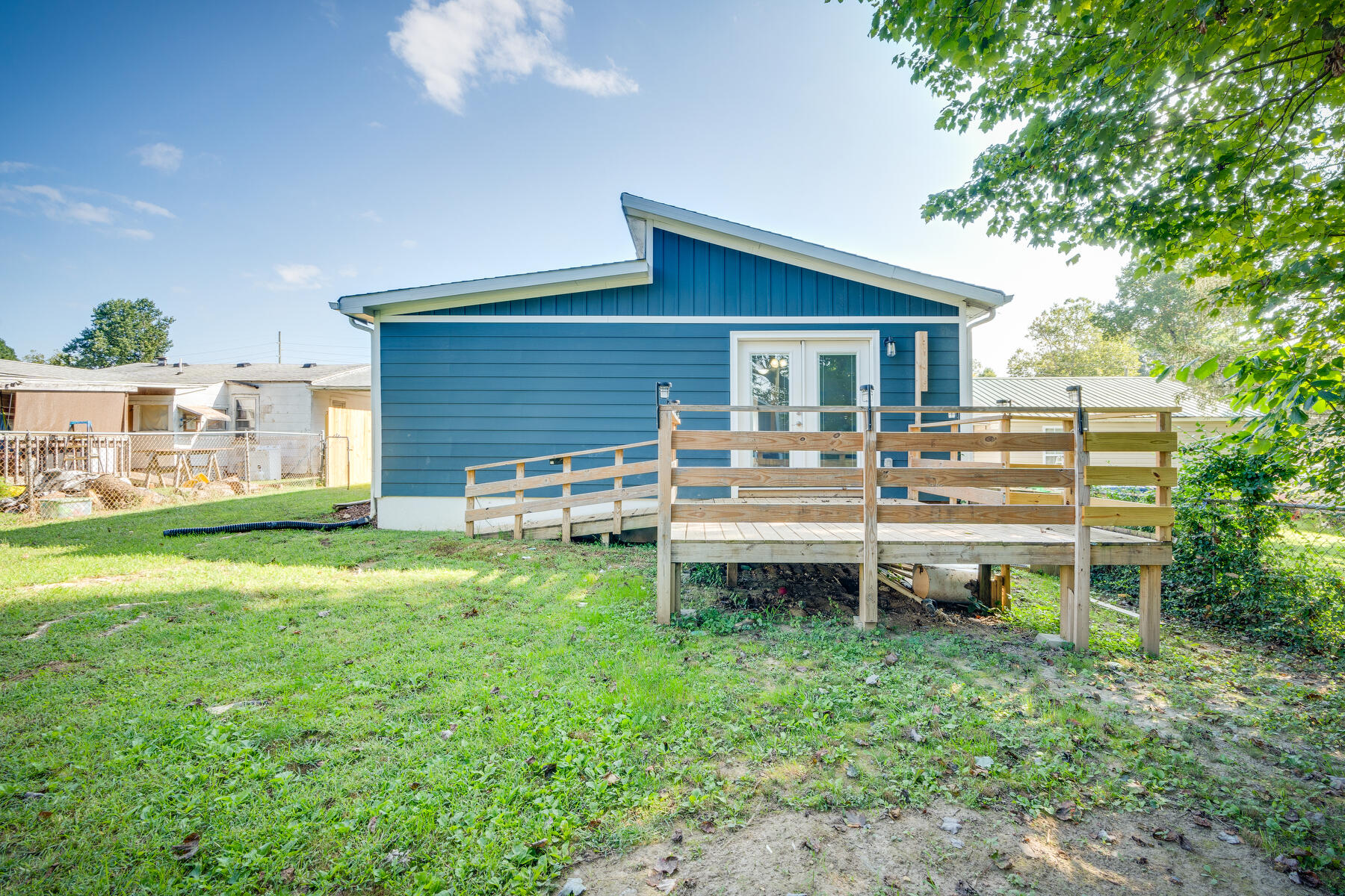 208 Oak Road Bristol, TN 37620 - Photo 25 of 27 025