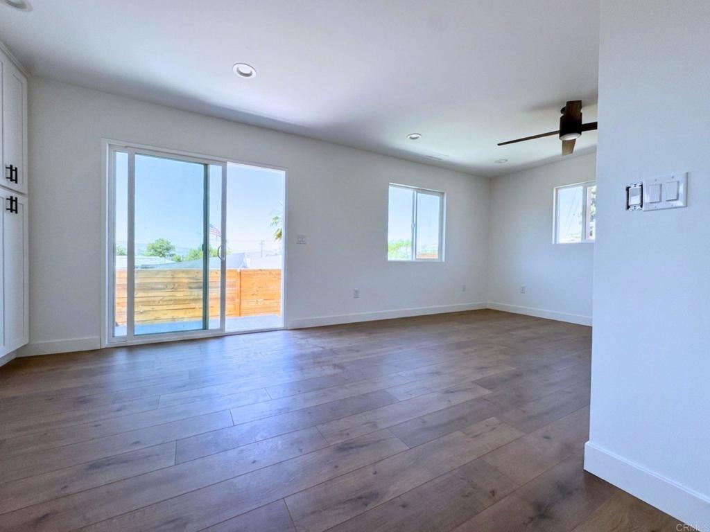 359 Cascade Road El Cajon, CA 92021 - Photo 13 of 22 Living Room