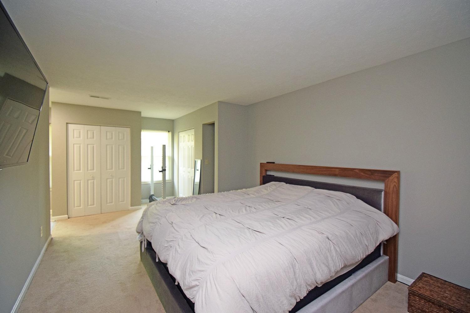 10555 Montgomery Road, Unit 10 Montgomery, OH 45242 - Photo 19 of 27