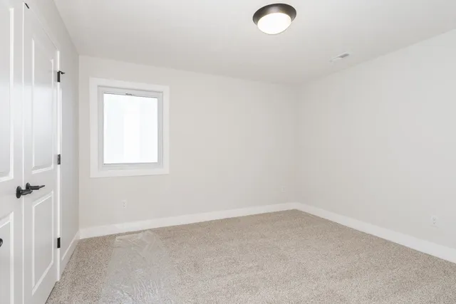 $595,194 | 5209 Castlebar Drive, Bloomington, IL 61705