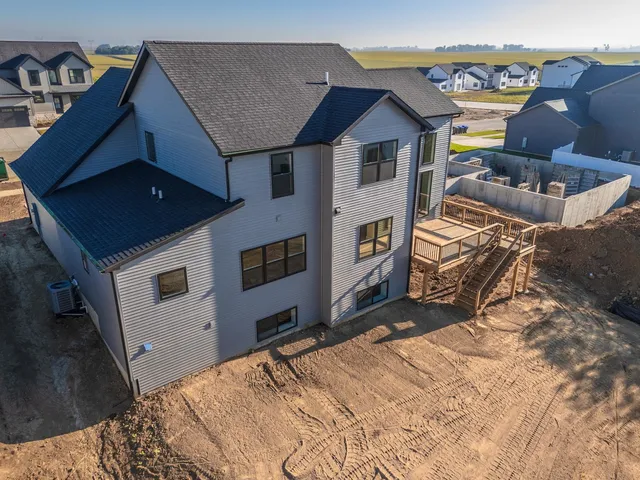 $595,194 | 5209 Castlebar Drive, Bloomington, IL 61705