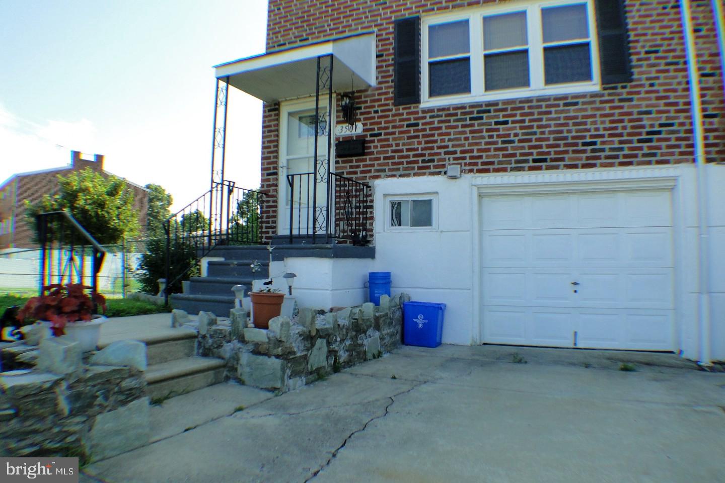 3501 Brookview Road Philadelphia, PA 19154 - Photo 3 of 27 Gallery Image 3