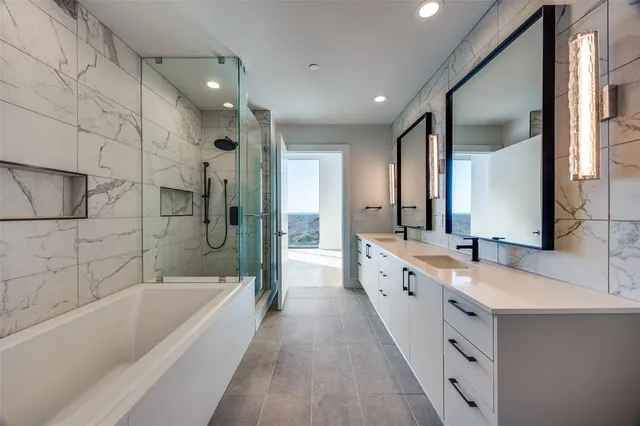 $7,275 | 8119 Douglas Avenue, Unit 908, Dallas, TX 75225