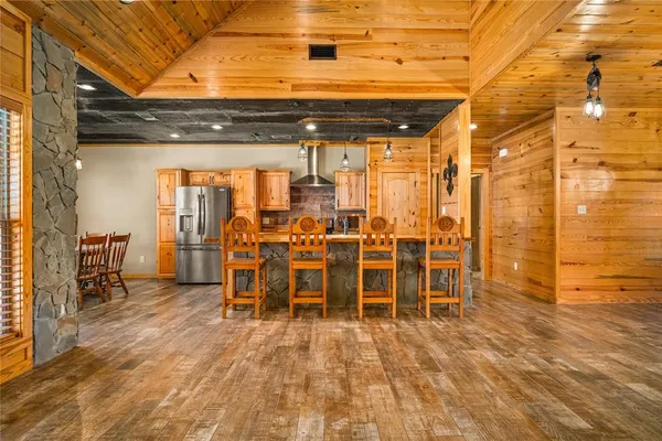 $539,500 | 377 Robert Lacaze Road, Natchez, LA 71456