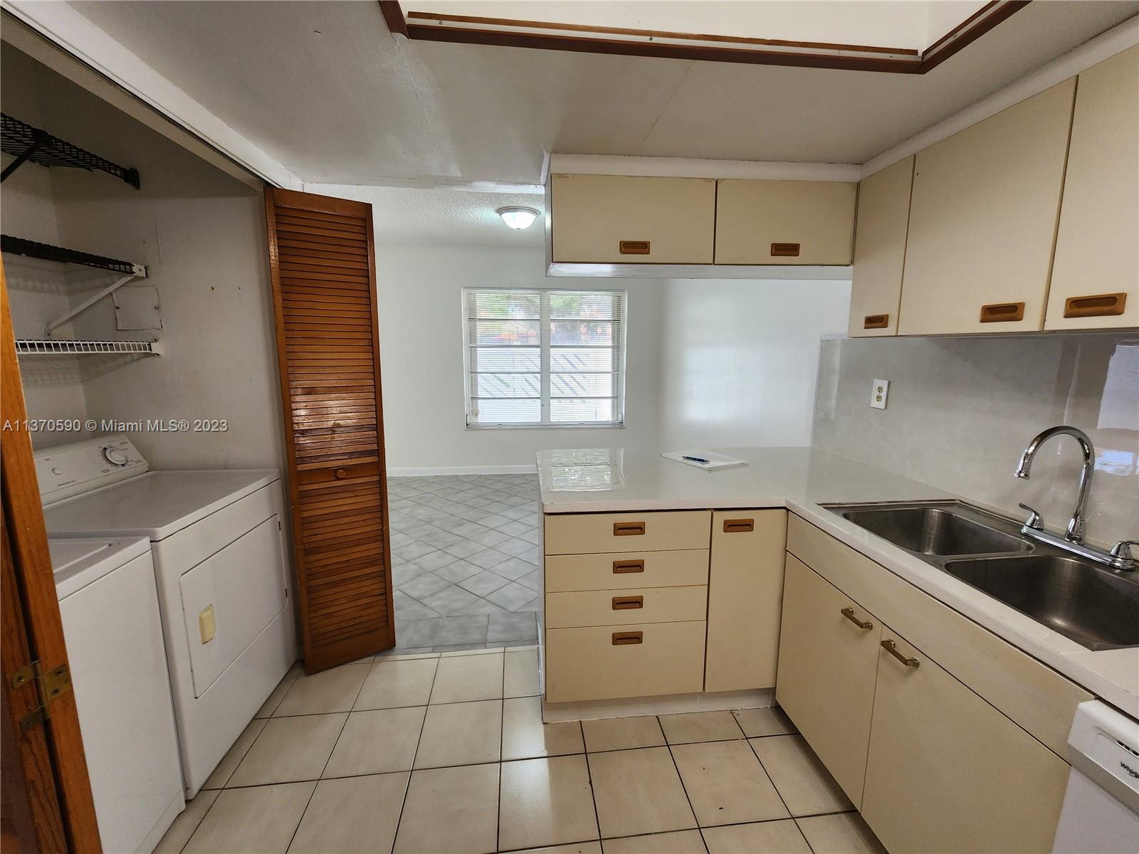 The Crossings Miami, FL 33186 - Photo 5 of 21