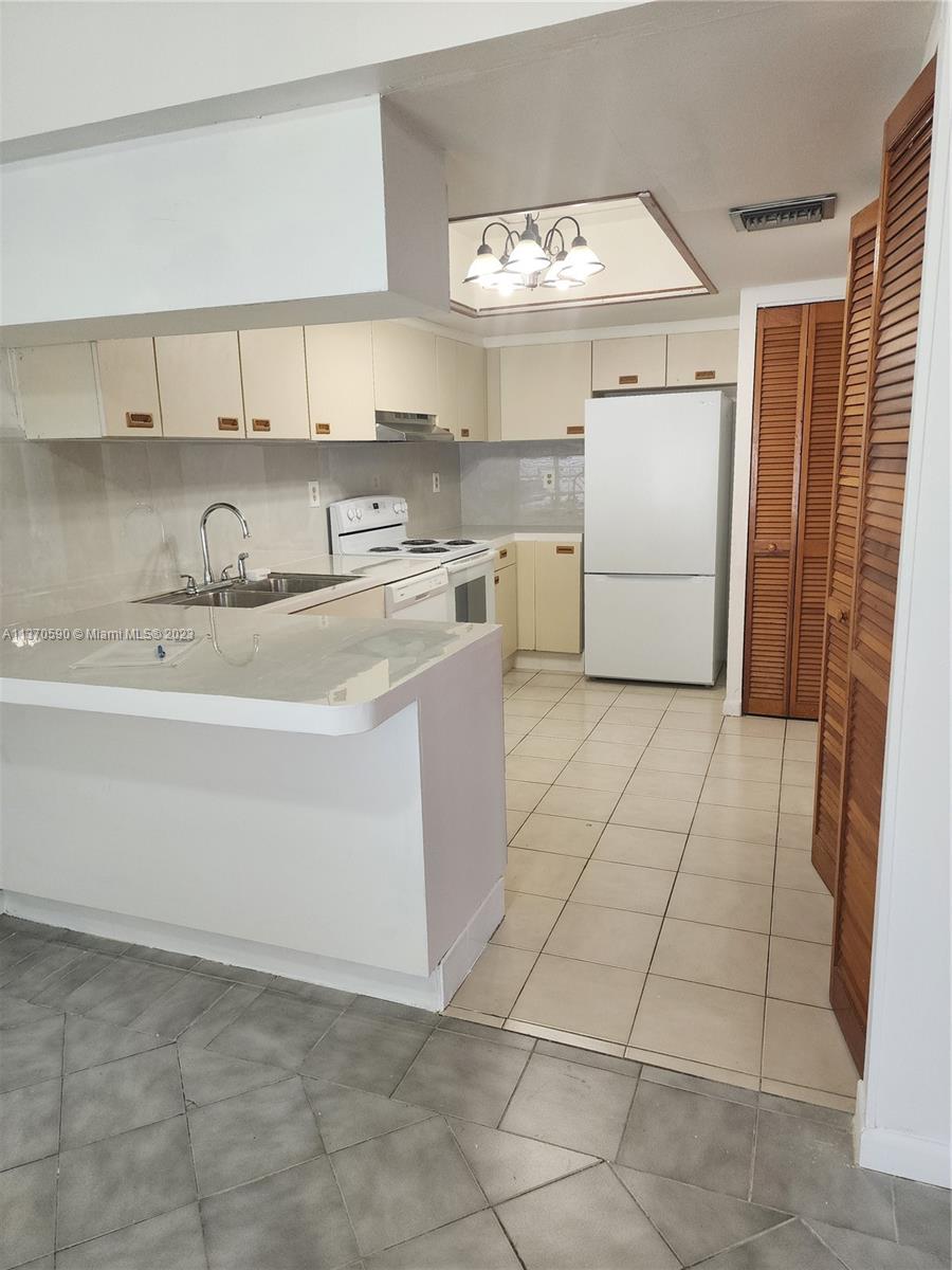 The Crossings Miami, FL 33186 - Photo 6 of 21