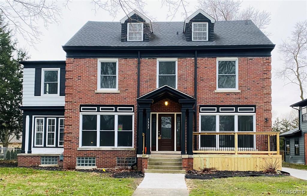 1337 Berkshire Road Grosse Pointe Park, MI 48230 - Photo 1 of 24