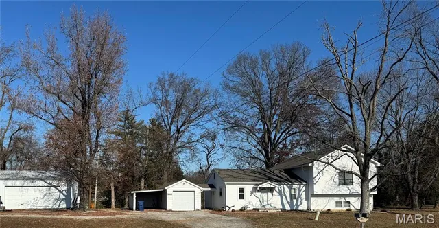 $299,900 | 3640 Highway 15, Freeburg, IL 62243