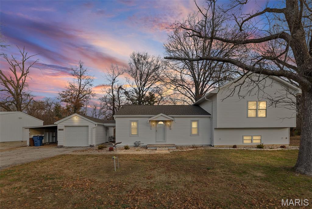 3640 Highway 15 Freeburg, IL 62243 - Photo 4 of 41