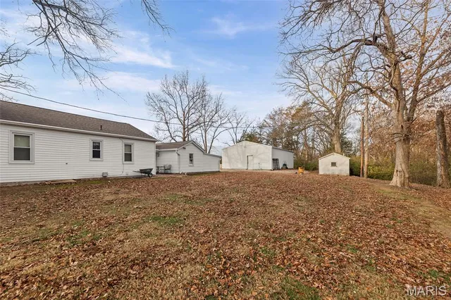 $299,900 | 3640 Highway 15, Freeburg, IL 62243